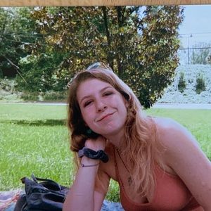 Meet your Posher, Madeleine